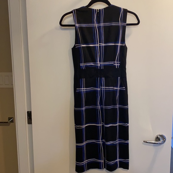 Le Chateau sheath dress in xs - Picture 5 of 5